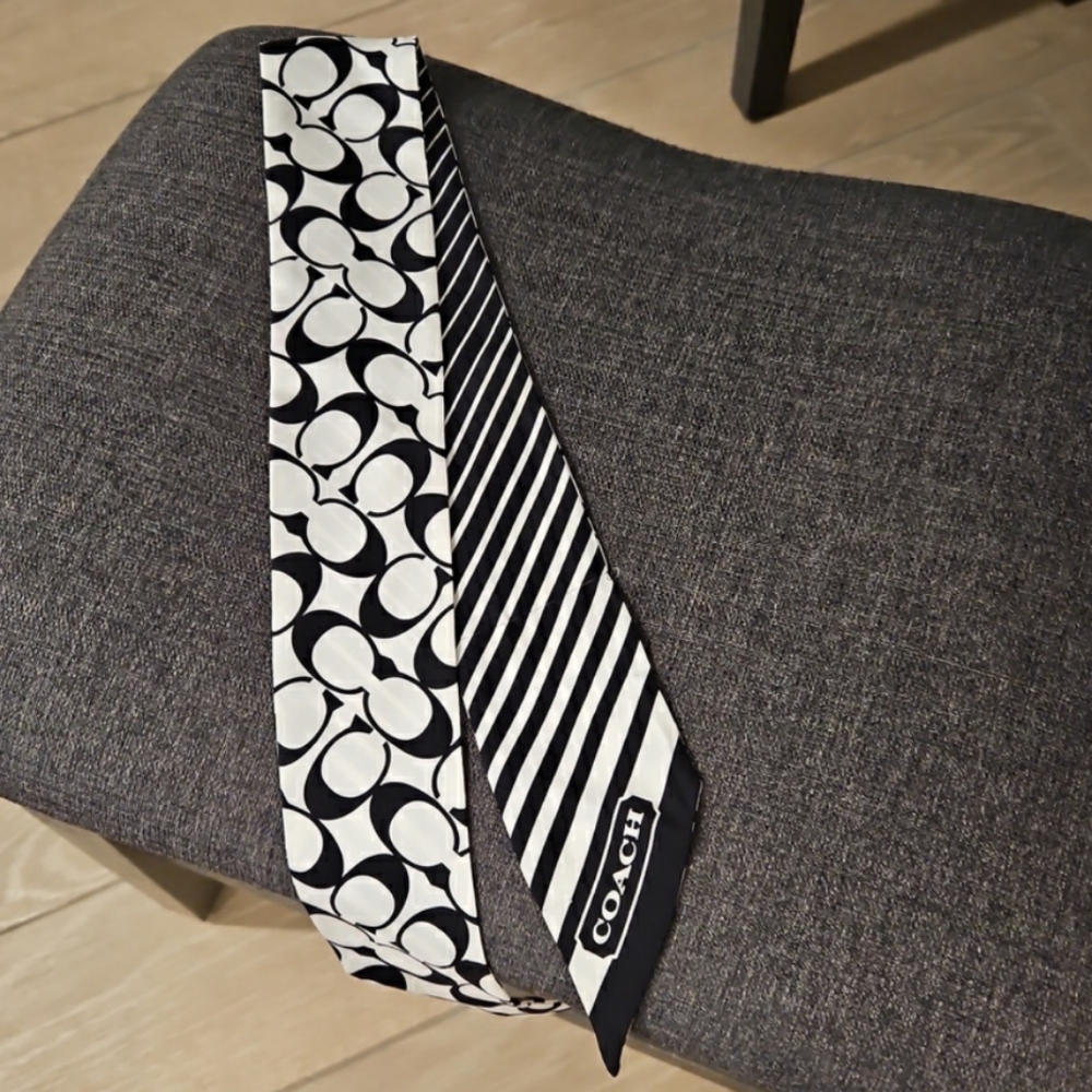 Coach scarf or bag twilly signature coach